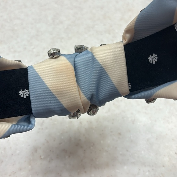 Lele Sadoughi x Stoney Clover Hydrangea Headband - Picture 5 of 7